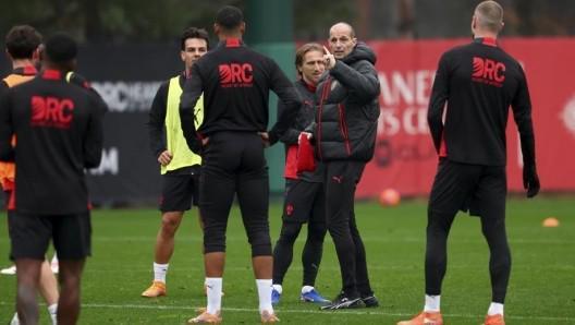 世界杯比赛在线观看入口-米体:阿莱格里给球员的两天假期在周一和周五,避免连续休息导致松懈